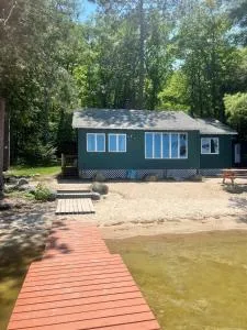 WEST SHORE MOTOR INN LIMIT 10 villa - Cornish