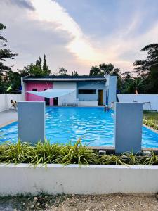 Kristinas Aparthotel Kabankalan