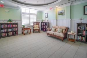 Sunset Island - 39 Fountain Drive West 3F condo