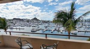 Condominio marina real 28