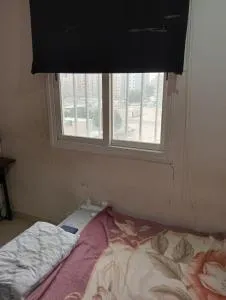 شقه مؤثثه - ‘Ezbet `Abd el-Ḥamîd