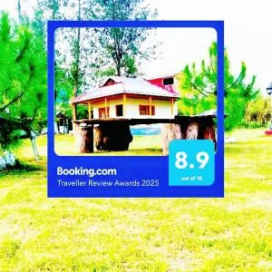 Wooden Attic cottage - Bālākot