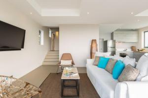 2br boutique style villa Lanta