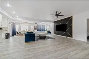 Luxury Family Villa Sleeps 20 - Madera