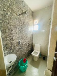 2BHK Stay in Dwarka