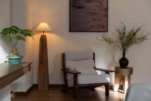 Dali Lark View Private Hot Spring Hotel - Jiuyunlong