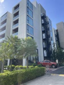 Peacefull new condo Patong