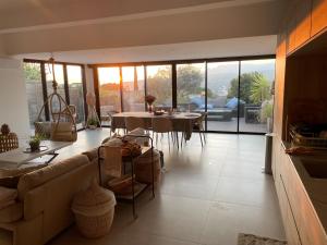 Sunset villa tennis et piscine collectif