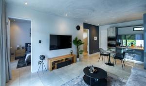 Amywealth Luxury Apartment