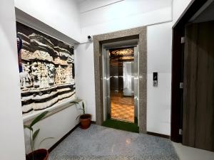 Aruls Hotel