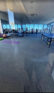 Condo with Roof top sea view