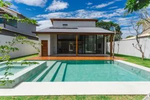 Luxury House in Gated Community with Pool near Beaches! - Itapeba