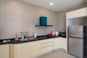 Chic 3BR DPristine Home 5 Mins to Legoland