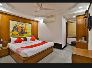 Darshan Hotel & Restaurant