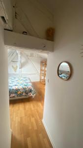 La Léonard île au coeur de l île d or logement avec chambre climatisée