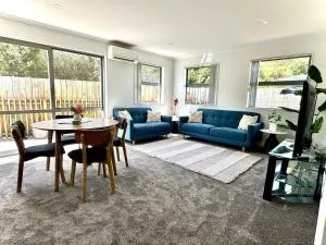 Cozy 2BR - 15min from Airport - Takanini