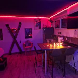 Escapade Romantique à Saint Omer-Espace Totalement Privatisé Avec Terrasse