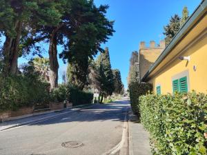 Casa al mare con giardino "Garden House", 2 km spiaggia golfo di Baratti & parco archeologico