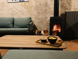 Le Moulin de la Viorne, gîte avec piscine au cœur de la nature en Haute-Provence