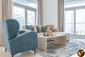 Vogue The Lofts by Emaar - Stunning Burj Khalifa View from the Living Room, Prime Location on Sheikh Mohammed bin Rashid Blvd, Downtown Dubai