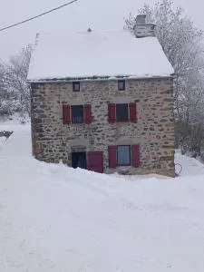 Lou Cantou des randonneurs - 拉维西尔