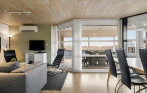 Four-Bedroom Holiday Home In Hvide Sande