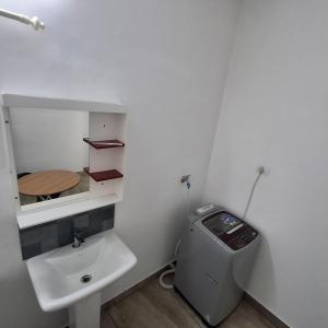 Skylux service apartment