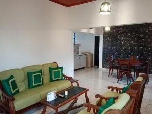 Green house - Nikawatawana