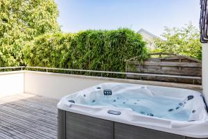 Villas La Villa d -Emma, gite 10-15 pers : photos des chambres
