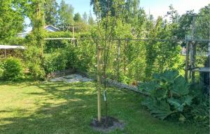 Lovely Home In Lidköping With Wifi