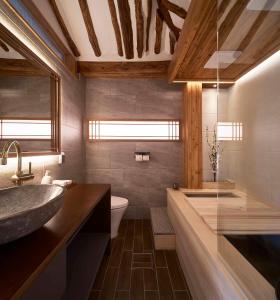 Luxury Hanok Harmony House