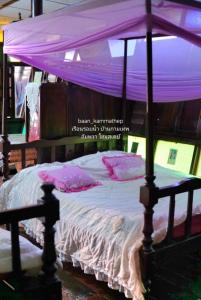 p5 เรือนในฝัน เรือนรอยน้ำ บ้านกามเทพ อัมพวา โฮมสเตย์