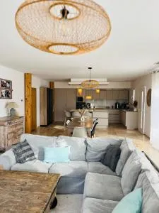 Large modern house near St Rémy de Provence - 格拉沃松