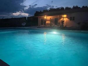 Villas Large modern house near St Remy de Provence : photos des chambres