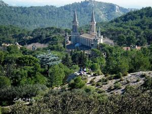 Villas Large modern house near St Remy de Provence : photos des chambres