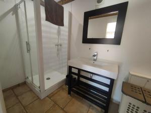 Maisons de vacances Les gites du Zoo,2 logements 10min du zoo piscine partagee juin-octobre & spa partagee avril-octobre ,calme & reposant : photos des chambres