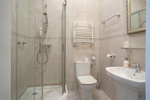 Double or Twin Room with Balcony room in Hotel Amalia