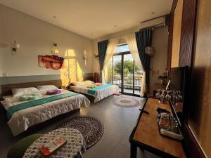 Phòng đôi có Ban công