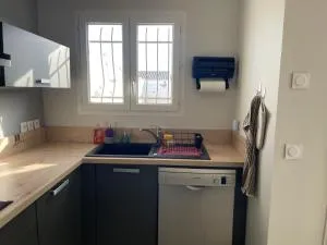 Petite maison deux chambres calme proche de la mer - Florensac