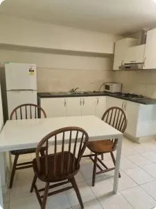 Bungalow 2 beds in Clarinda Melbourne - Mentone