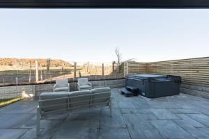 Tai Porth Llechog Townhouse by Birch Stays