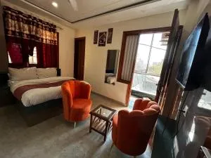 Hotel Blue Diamond - Sāmpla