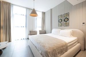 The Sleek Studio by Blue Cloud Holidays