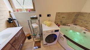 Ferienwohnung Luxus 5 Sterne Ferienwohnung - Chalet Seenähe