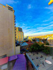 Modern 2BR Apartment in Prime Tbilisi with Scenic Views