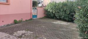 Appartement Type F2 climatise entre plage et port