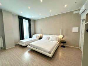 Cadorna Luxury Hotel