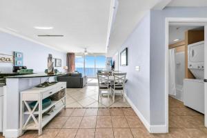 Tidewater 2409 - Our Perch at the Pier