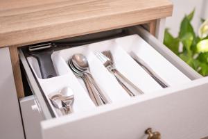 Bright one bedroom apartment with garden