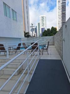 Parador Manaíra, 2 quartos, 350m da praia, cama king , 2wc